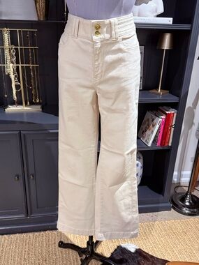 Talbots Flare Leg High Waist Jeans – Cream – Size 8